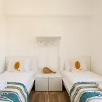 Sardinian Pearl - Poetto Villa, South Sardinia