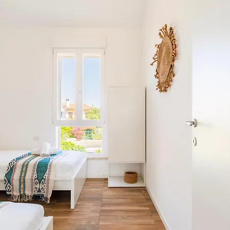Vila Sardinian Pearl - Poetto Villa, South Sardinia *