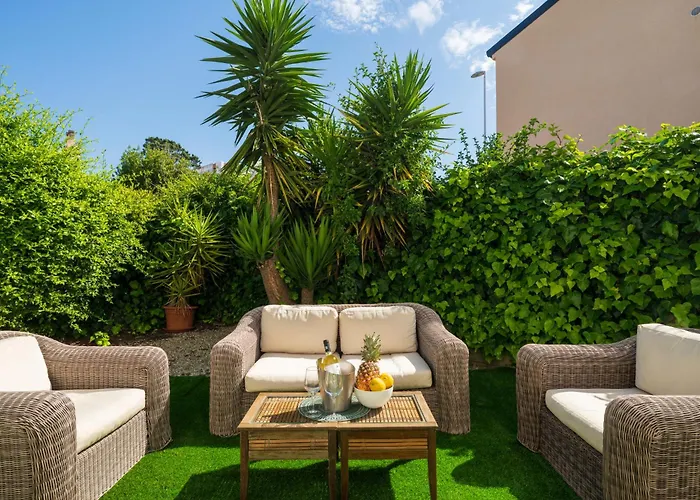 Sardinian Pearl - Poetto Villa, South Sardinia *