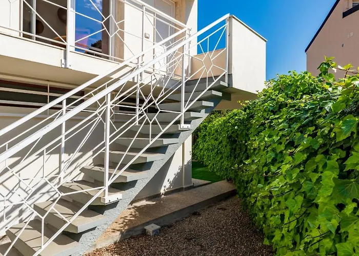 Sardinian Pearl - Poetto Villa, South Sardinia Villa *