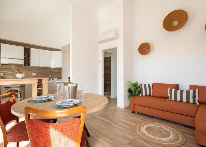 Sardinian Pearl - Poetto Villa, South Sardinia