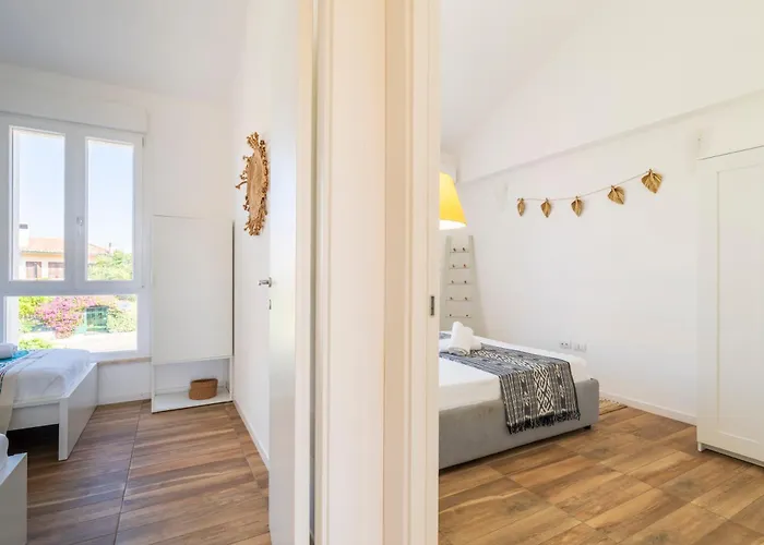 Sardinian Pearl - Poetto Villa, South Sardinia *