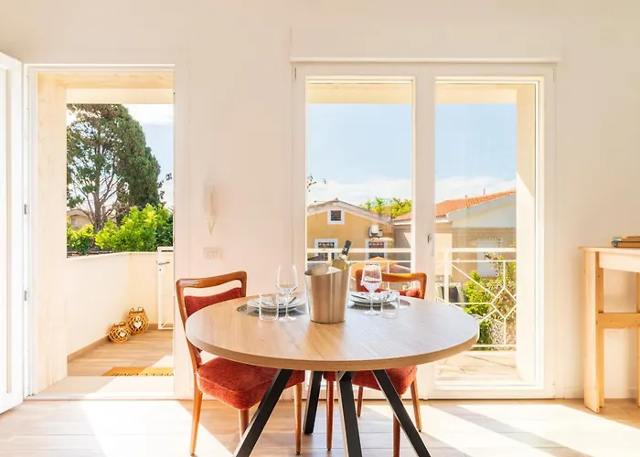 Sardinian Pearl - Poetto Villa, South Sardinia Villa *